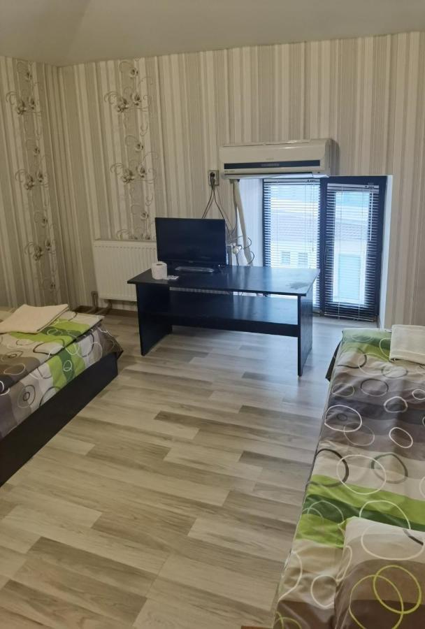 House For Guests And Friends Hotel Svishtov Exterior photo