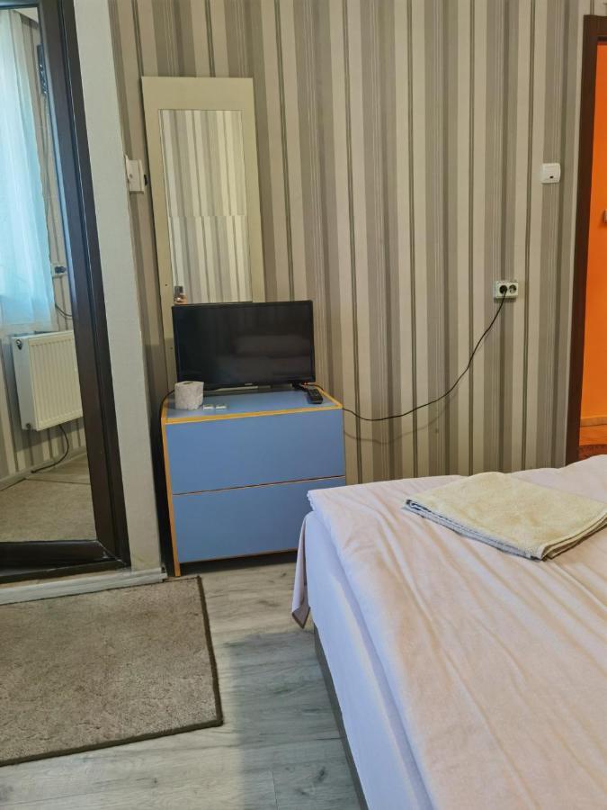 House For Guests And Friends Hotel Svishtov Exterior photo